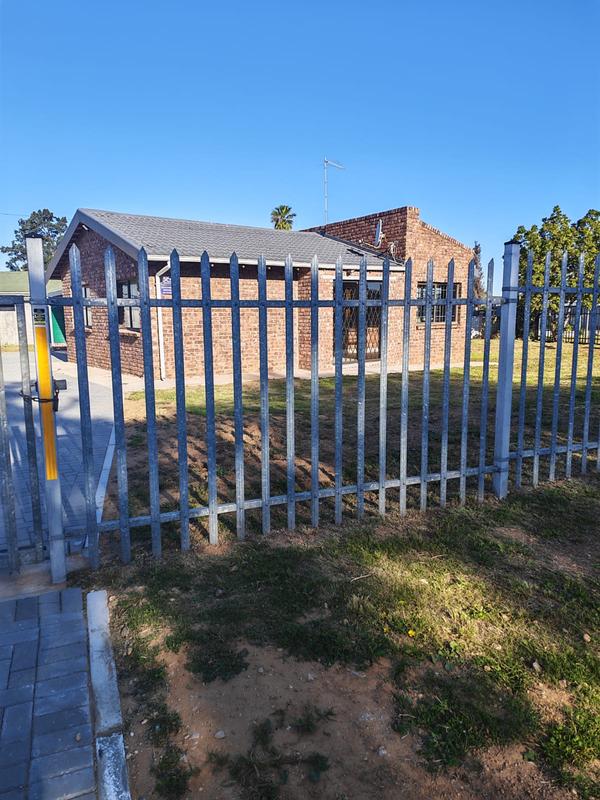 To Let 2 Bedroom Property for Rent in Windsor Park Eastern Cape